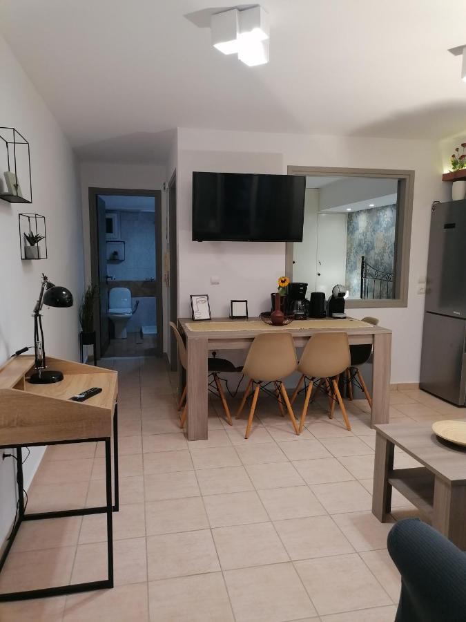 Petite Nafplio Sofos Apartment Bagian luar foto