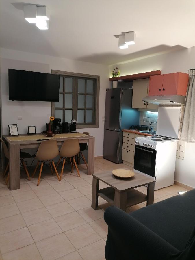 Petite Nafplio Sofos Apartment Bagian luar foto
